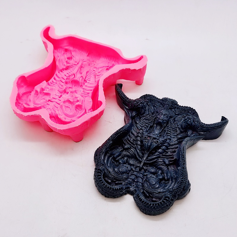 Monster Skull Silicone Candle  - Soap Making Gifts 评论和价格